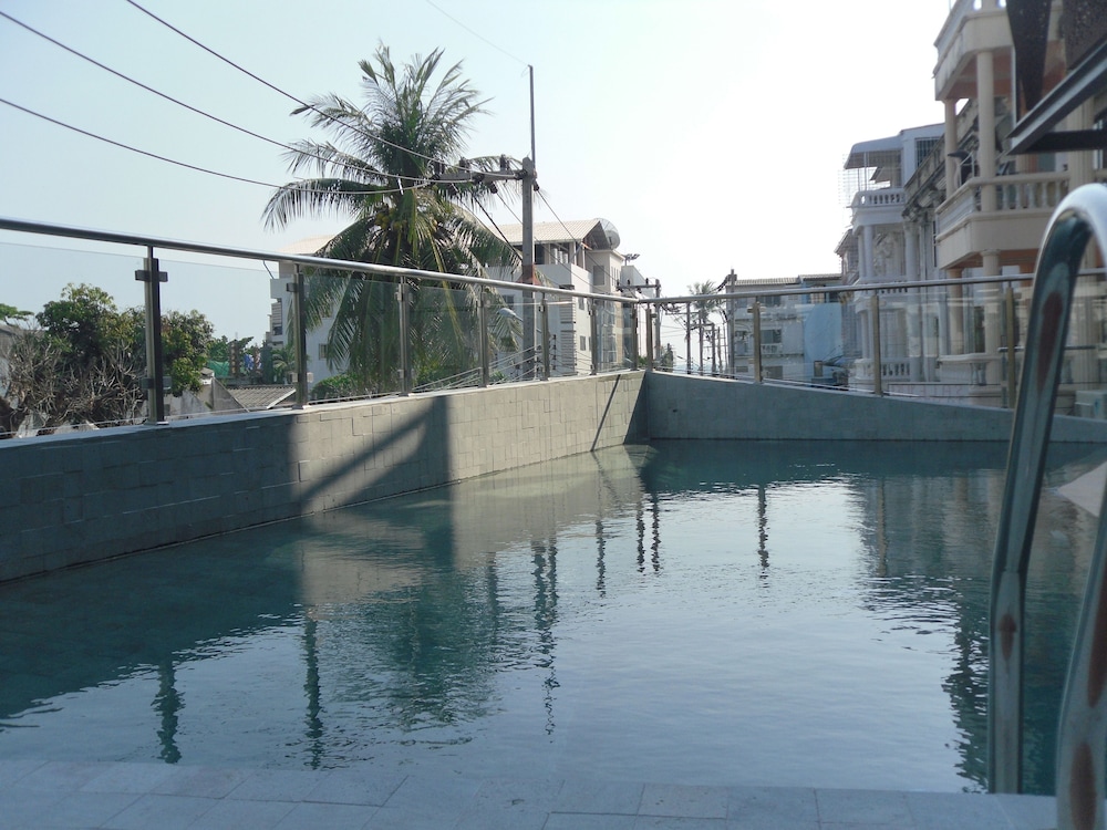 Sea Crest By Jomtien 35/50