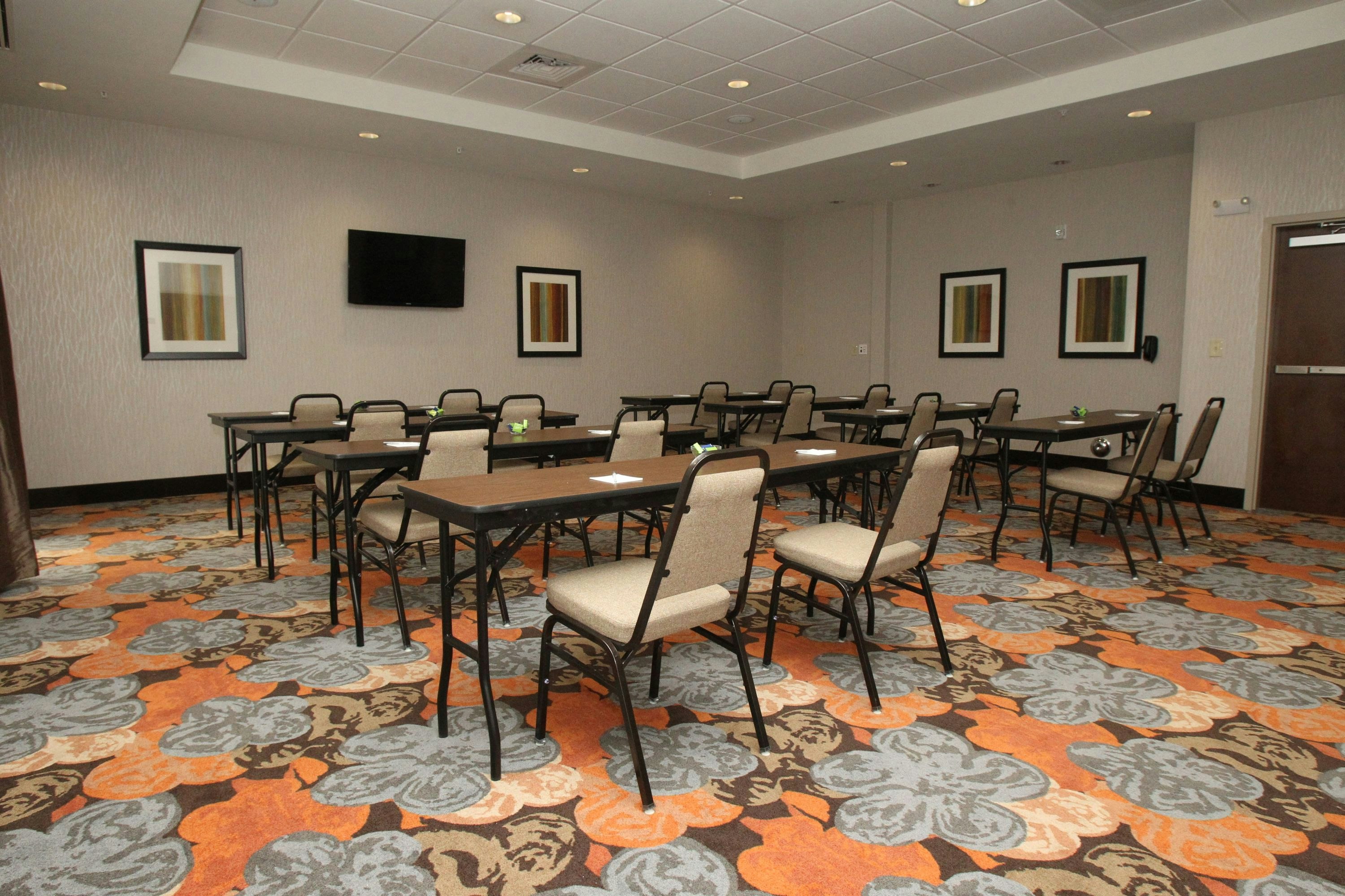 Hampton Inn Suites Seneca Clemson Area Sc 62/74