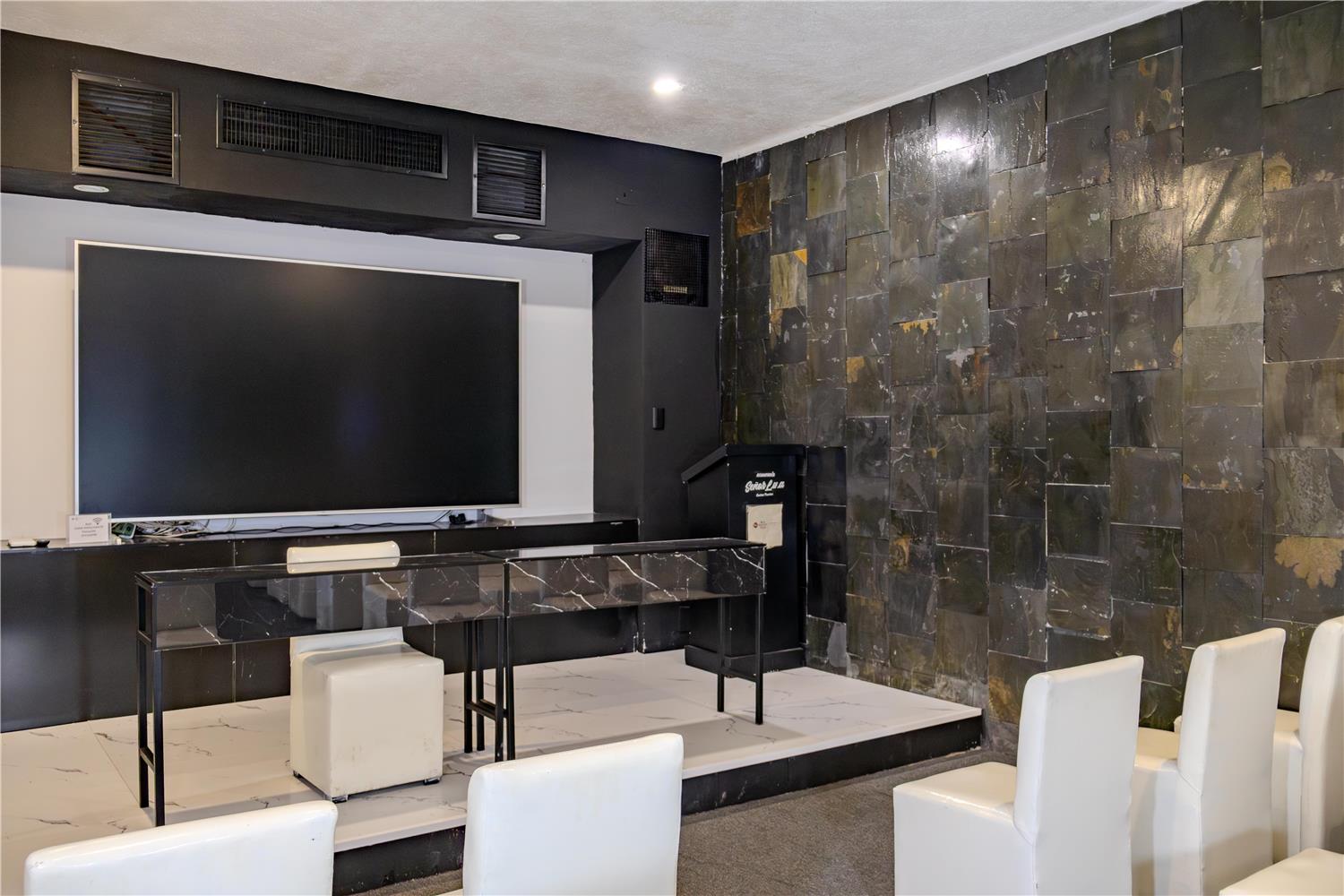 Best Western Plus Luna Del Mar 33/48