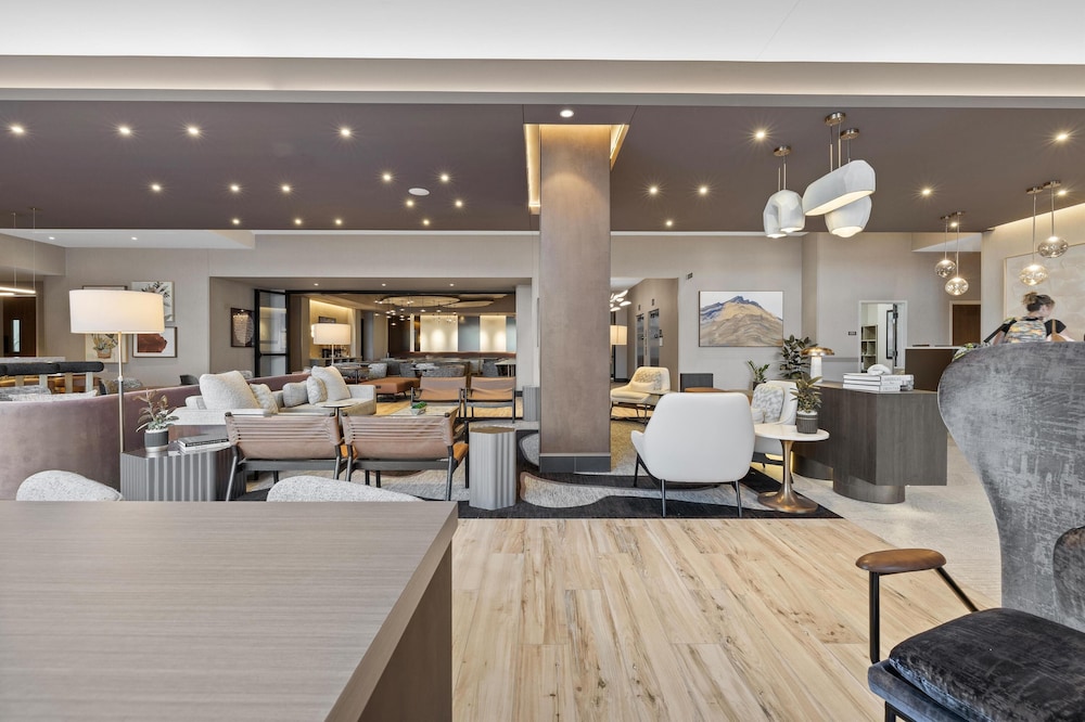 Hyatt Place Rapid City / Downtown 25/36