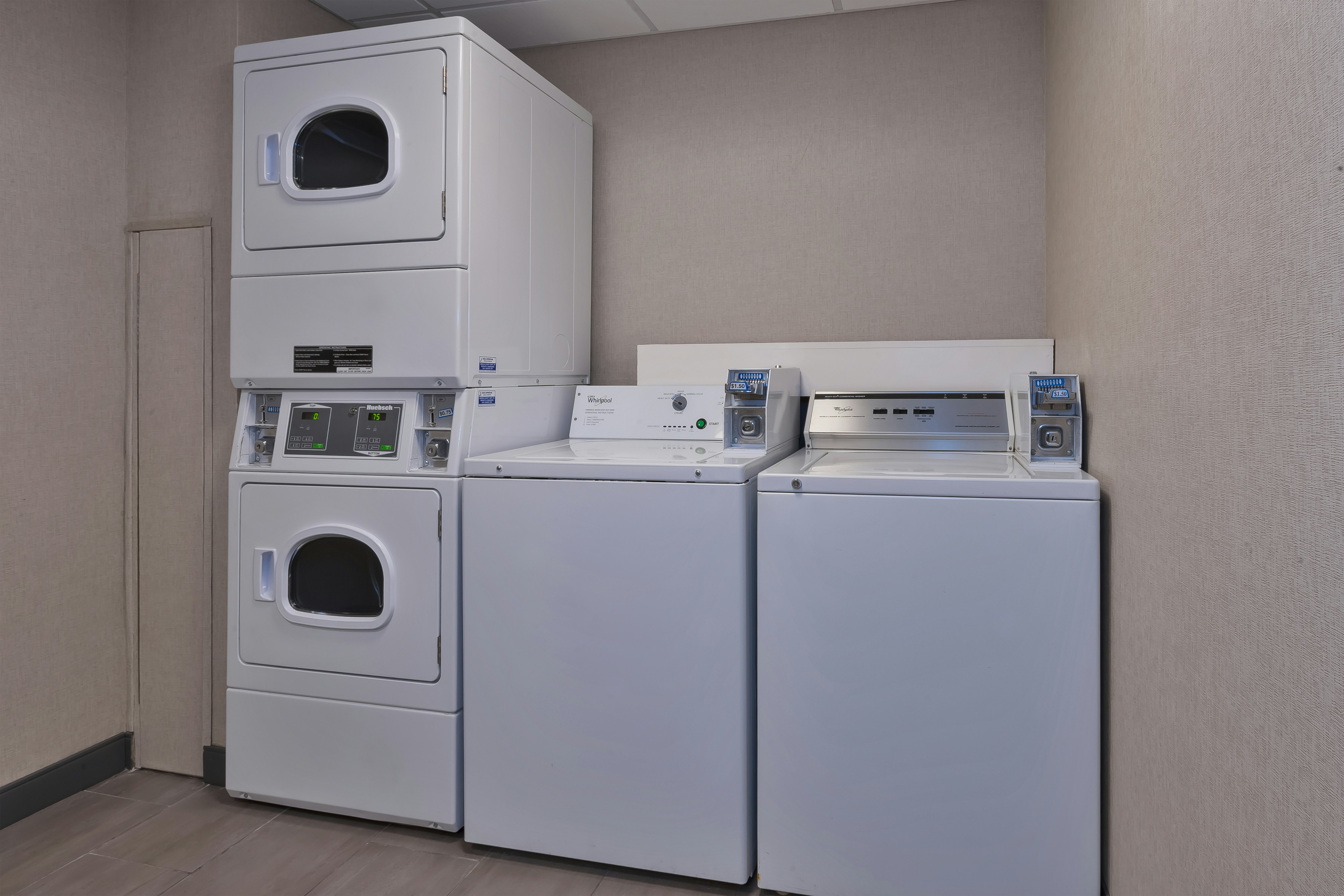 Hampton Inn Princeton 32/34