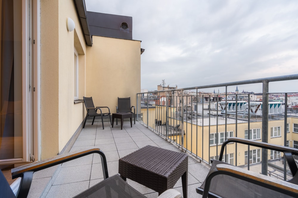 EA ApartHotel Melantrich 26/47