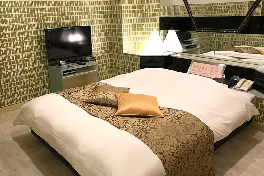 Hotel Jardin de Fleurs 26/48