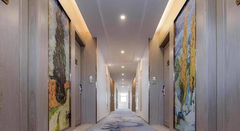 Vienna Hotel (Shenzhen Pingshan Longtian Small Town) 48/53