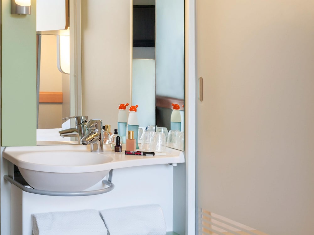 Hotel ibis budget Valencia Alcasser 37/43
