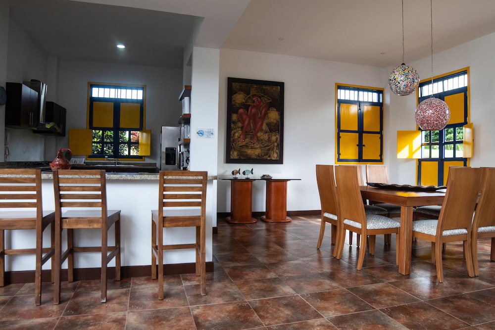 La Herencia Hotel 36/55