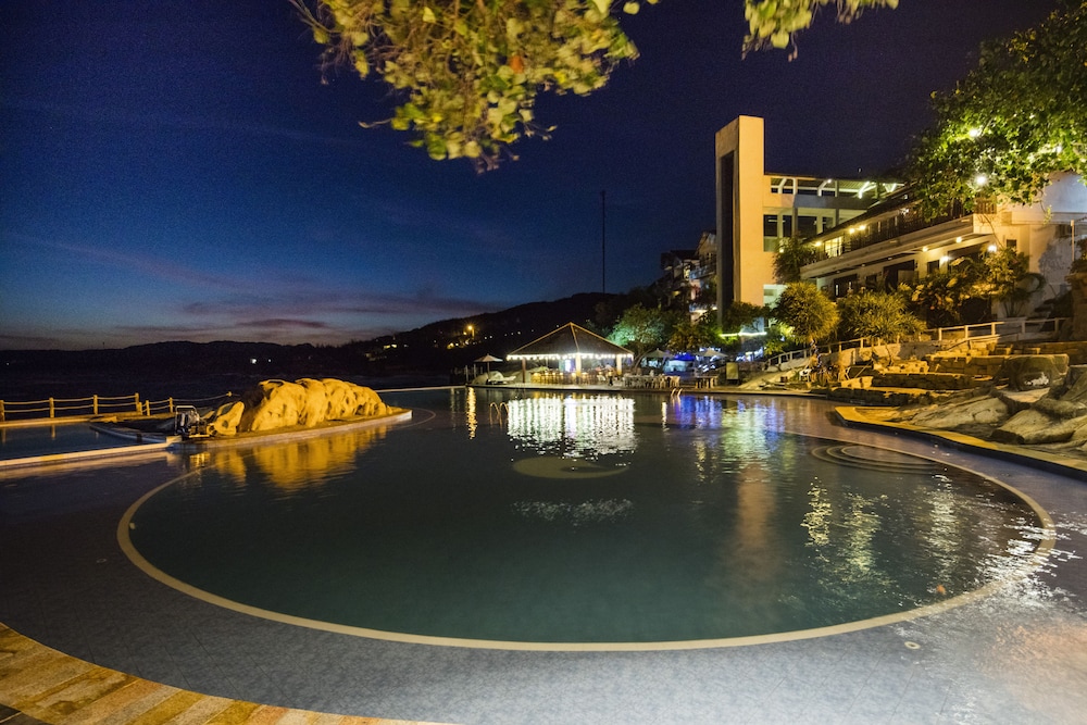 Rock Water Bay Beach Resort &amp; Spa 41/50