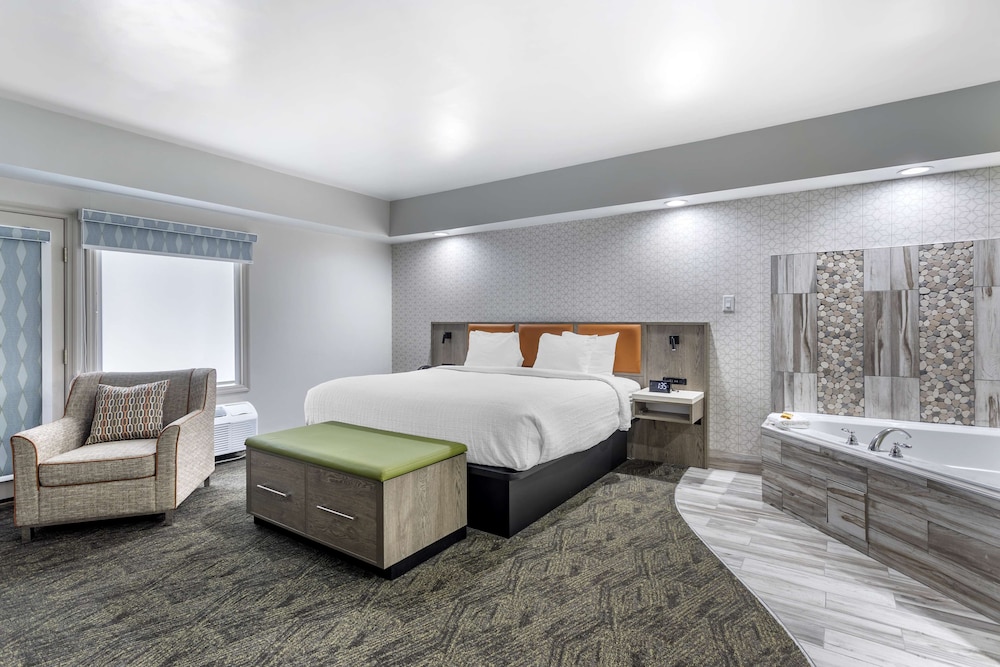 Best Western Plus Apple Valley Lodge Pigeon Forge 15/32