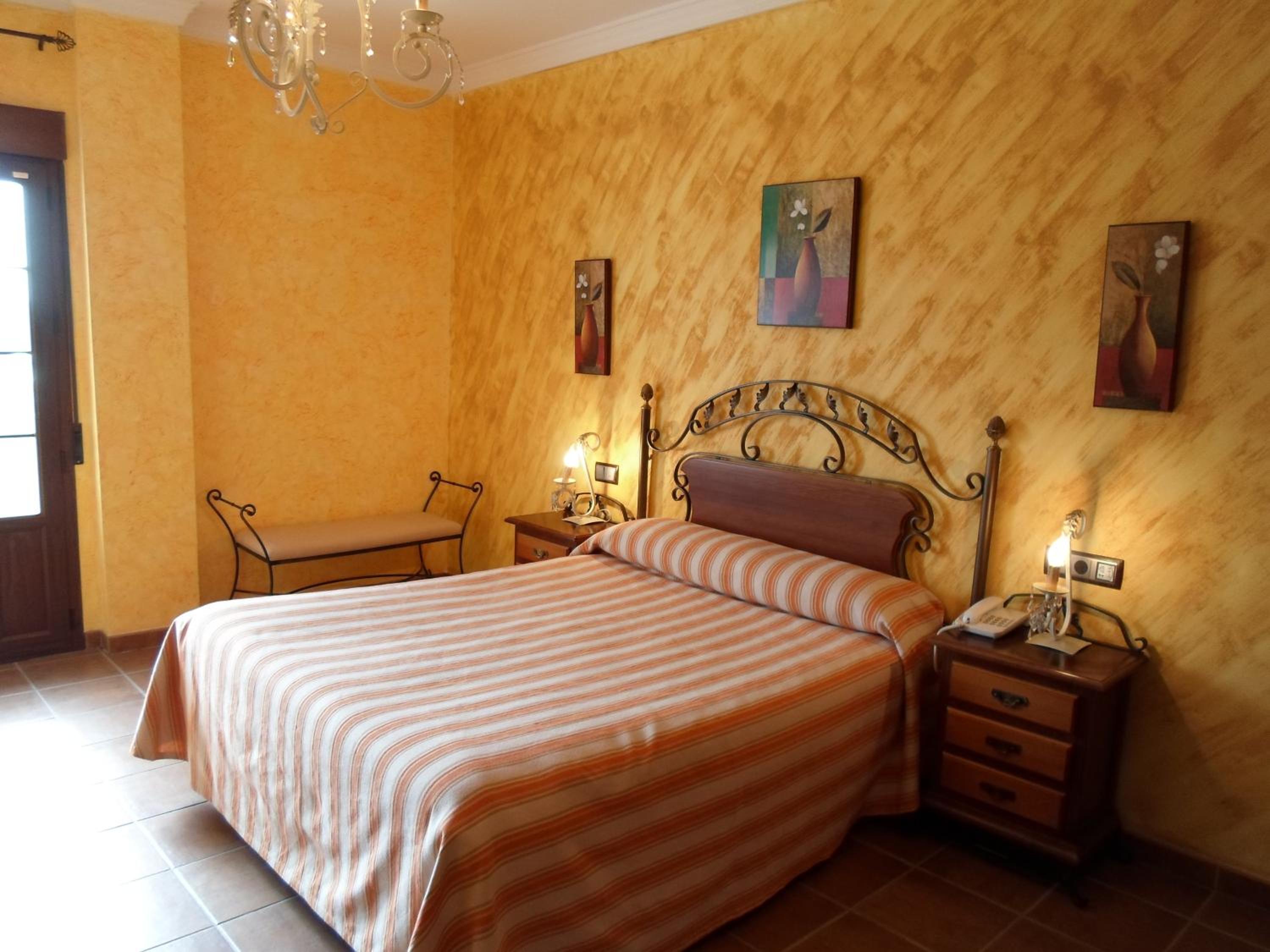 Hotel El Doncel 16/59