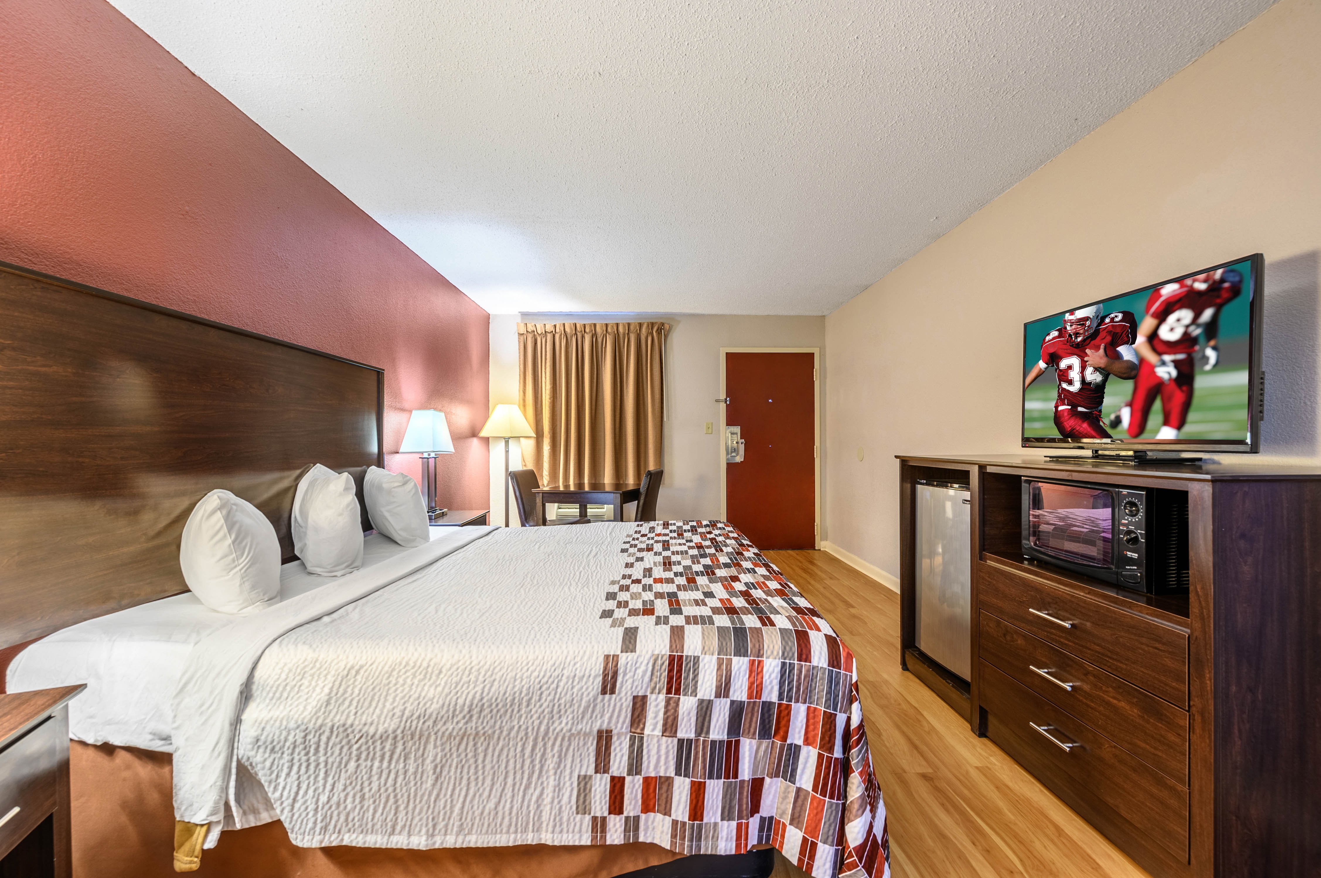 Deluxe, King Bed, Accessible