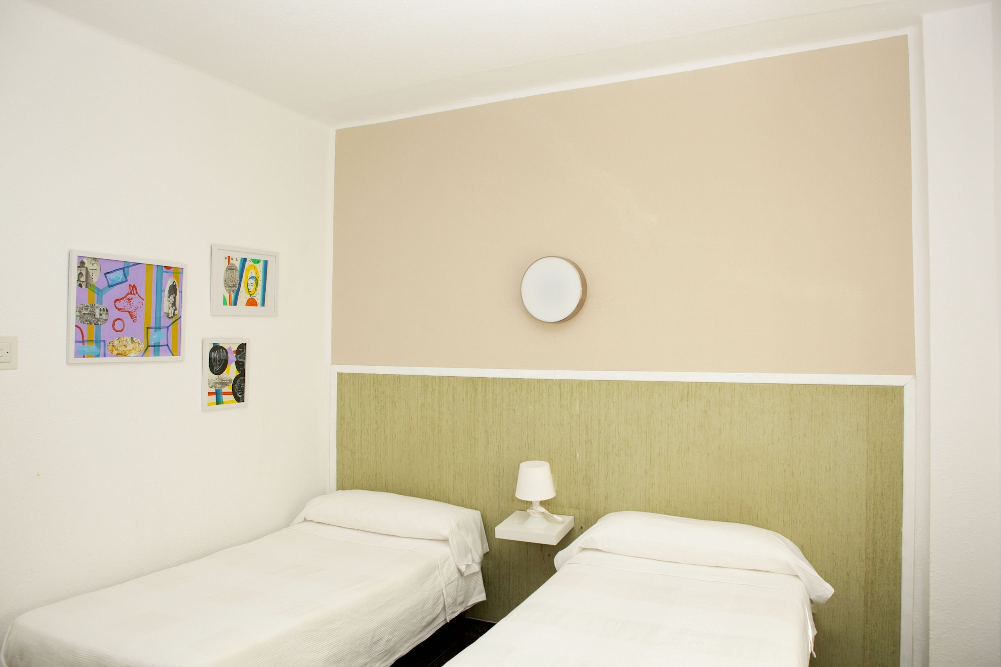 Traditional, Double Bed