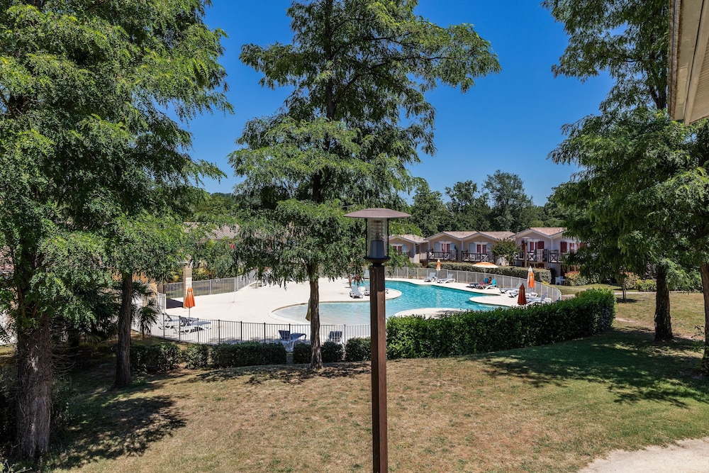 Vacanceole - Le Golf d Albret 43/57