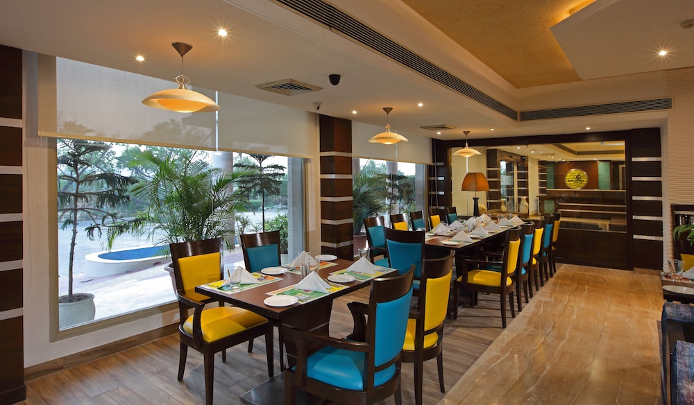 Lemon Tree Hotel Baddi 26/50