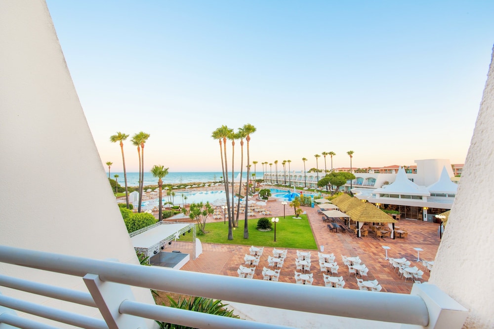 Iberostar Waves Royal Andalus 44/76