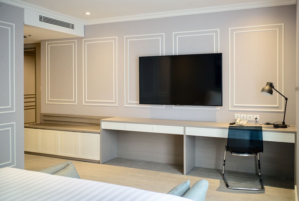 Ashley Hotel Sabang 59/70