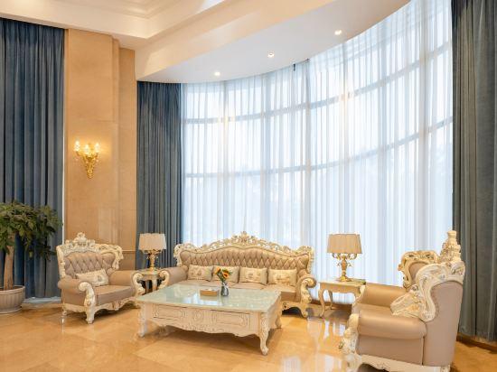 Vienna Hotels Group Zhuhai 37/53