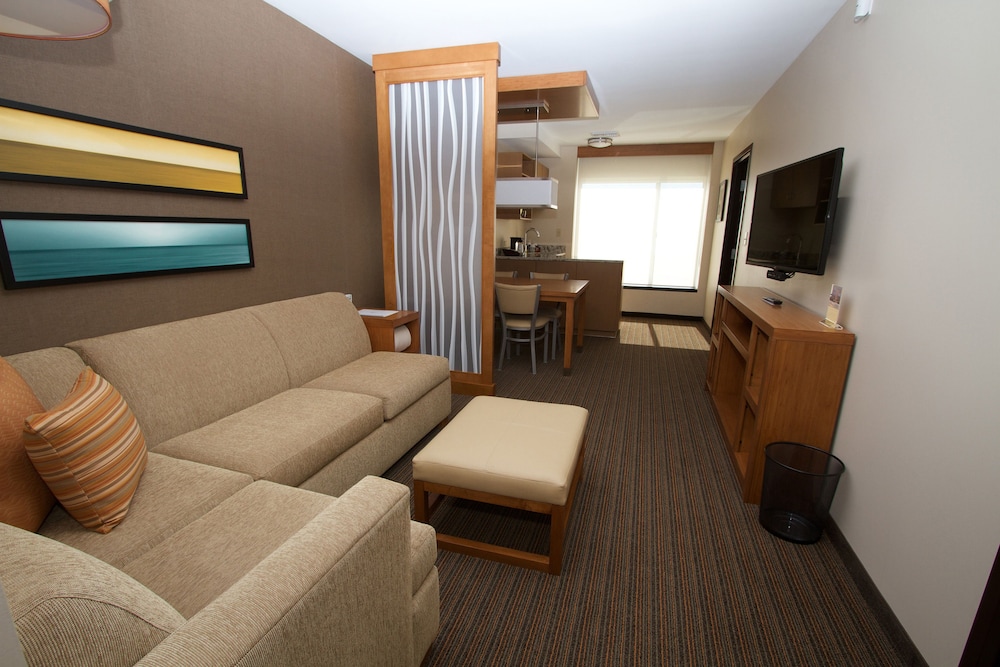 Hyatt Place Los Cabos 34/65