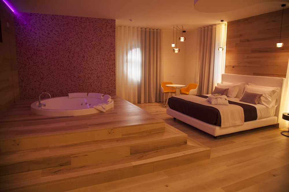 Astrea Wellness & Spa 10/49