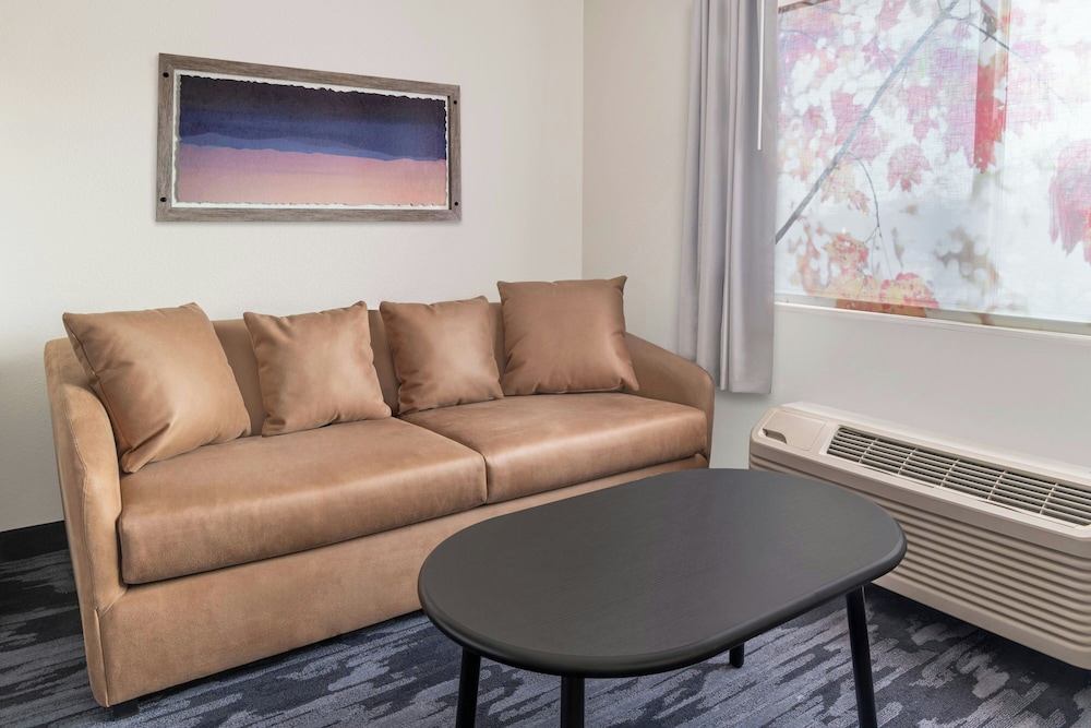 Fairfield Inn & Suites Jackson 38/52