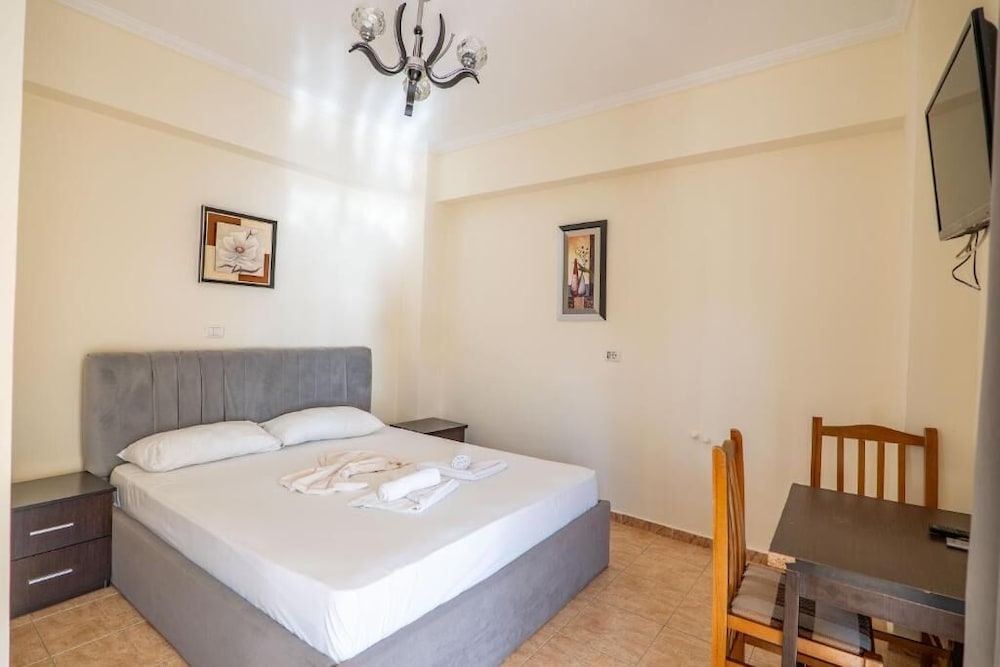 Hotel Primavera 18/50