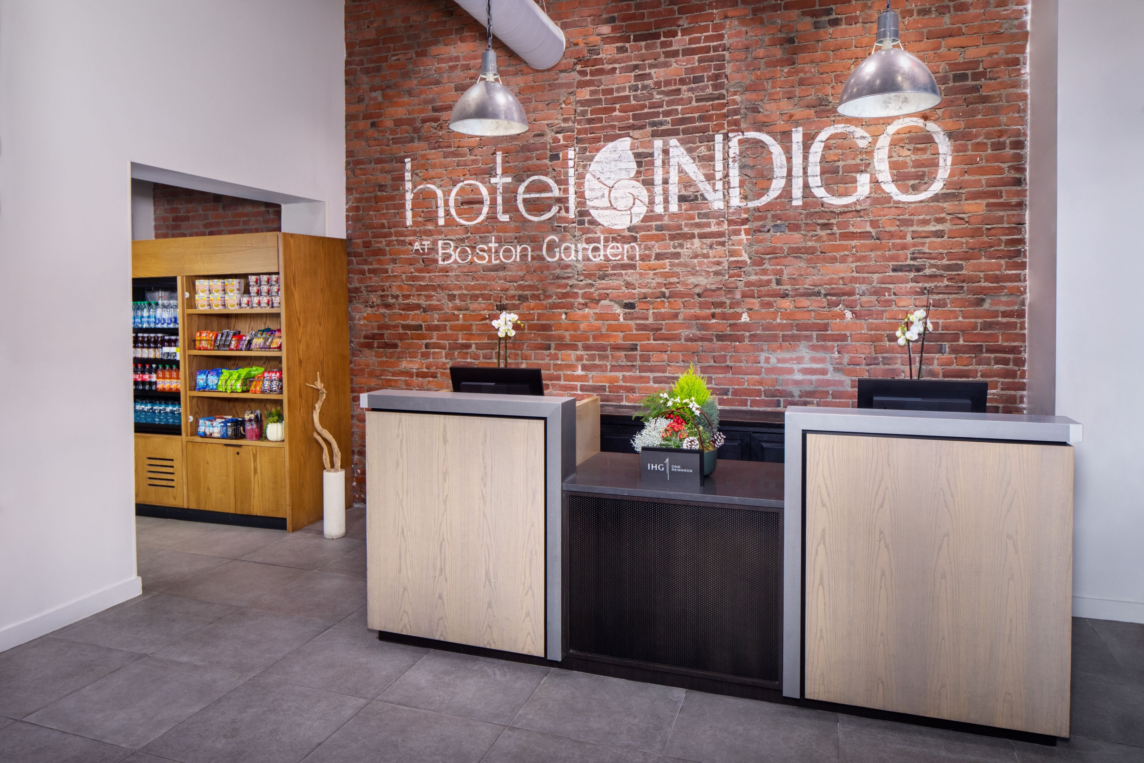 Hotel Indigo Boston Garden 7/50