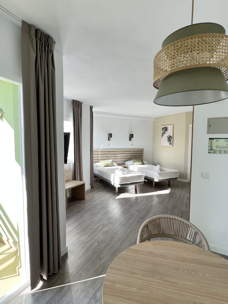 The Palm Star Ibiza - Adults Only 30/50