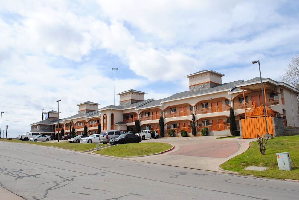 Bestway Inn 9/43