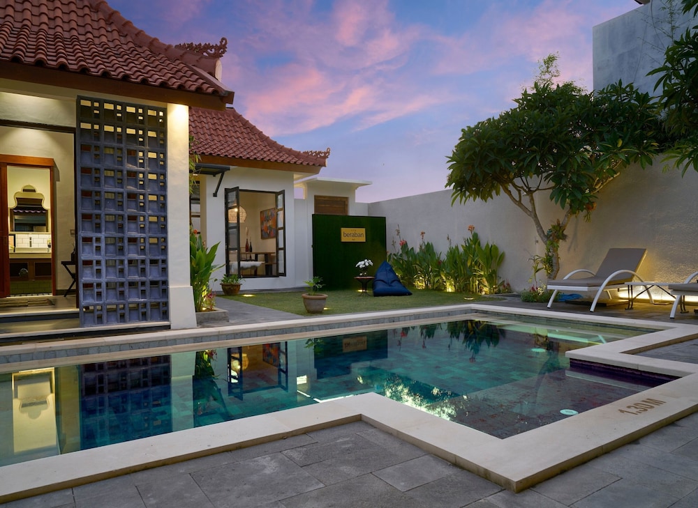 Villa Beraban Seminyak 1/50