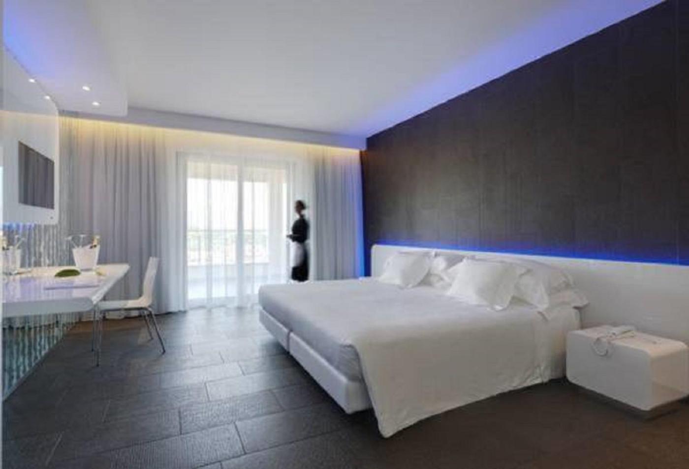 Room, Double or Twin Bed, Balcony