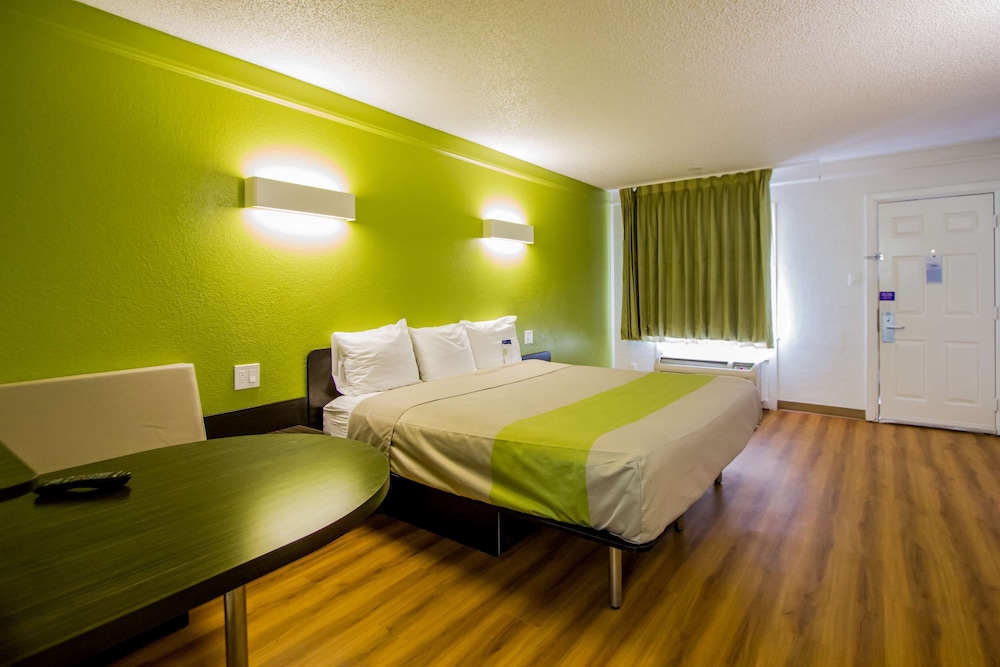 Motel6 Austin, TX - Midtown 17/27