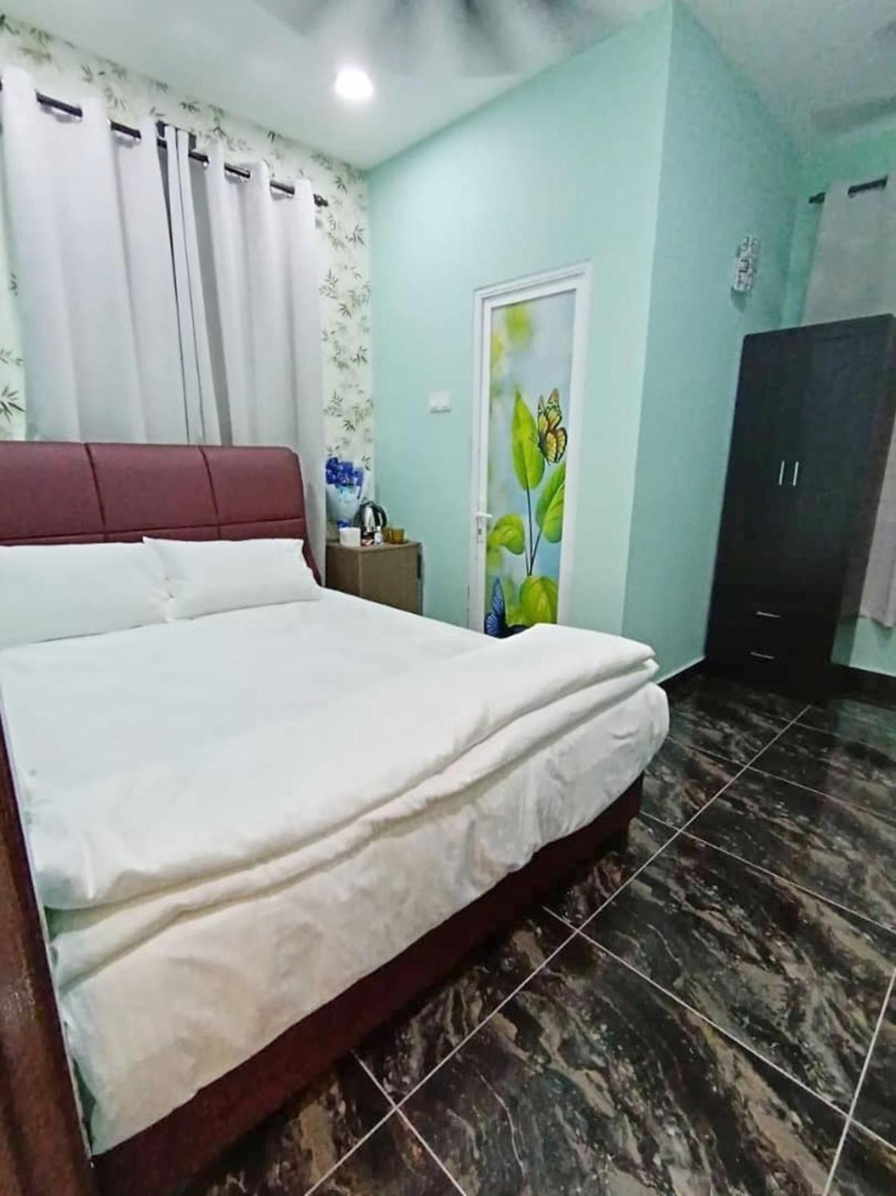Sunstar Hotel 18/40