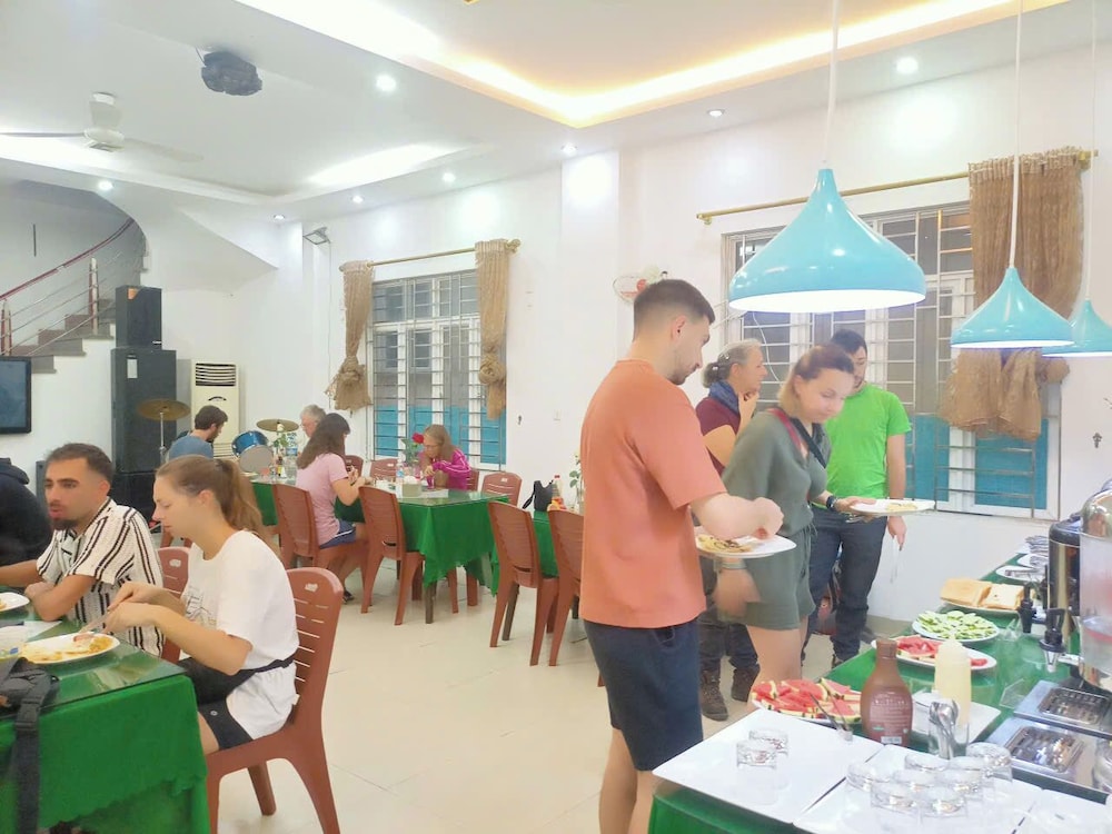 Catba Island Hotel 39/50