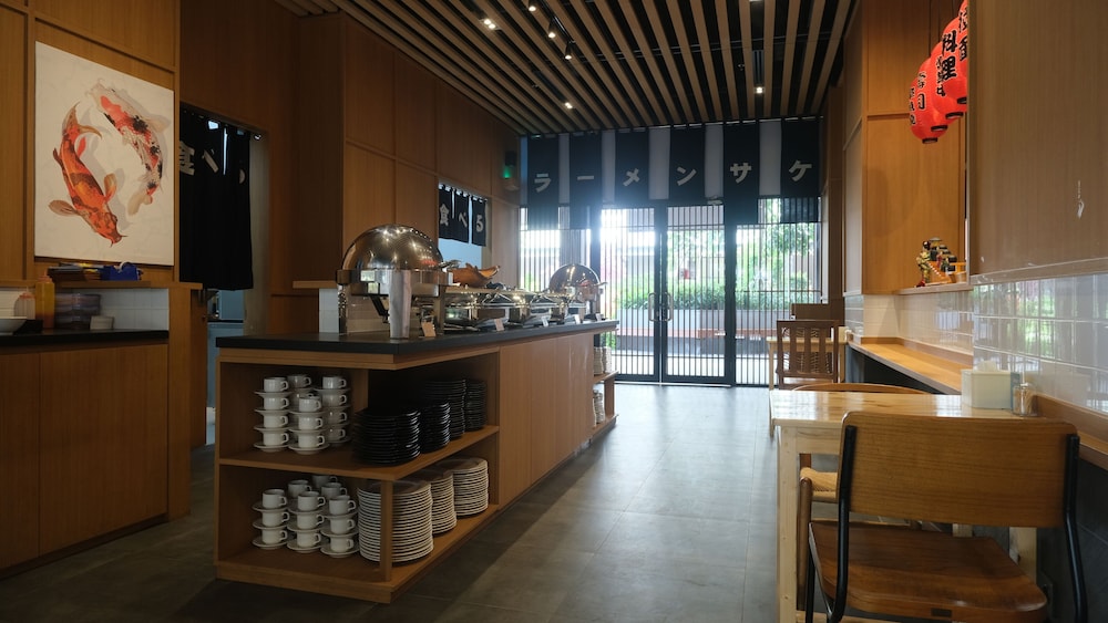 Hotel Osaka Pik 2 28/38