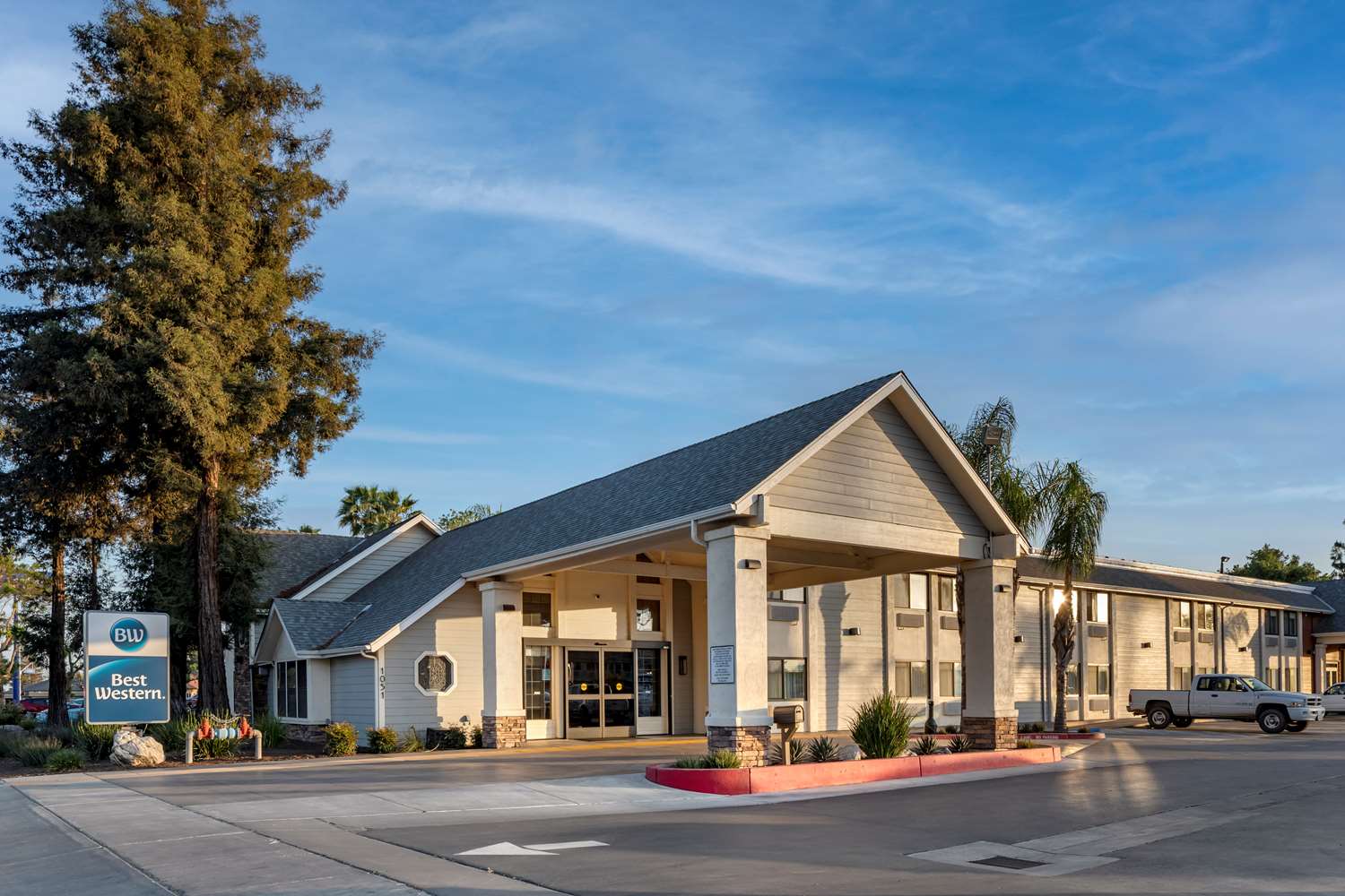 Best Western Town & Country Lodge 52/58