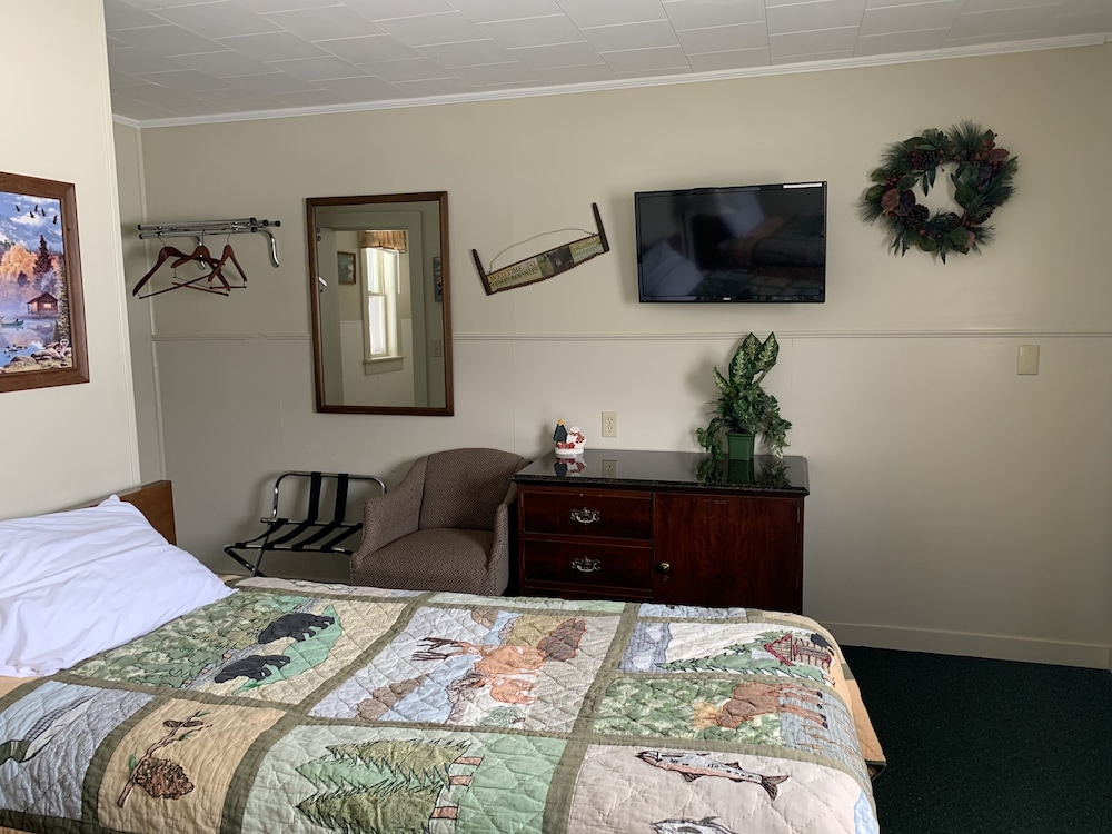 Carroll Motel & Cottages 15/42
