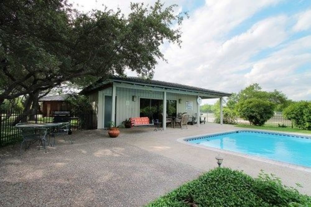 Live Oaks Bed and Breakfast 39/44