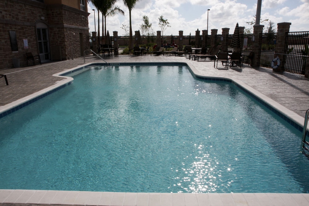 Hyatt Place Fort Myers At the Forum