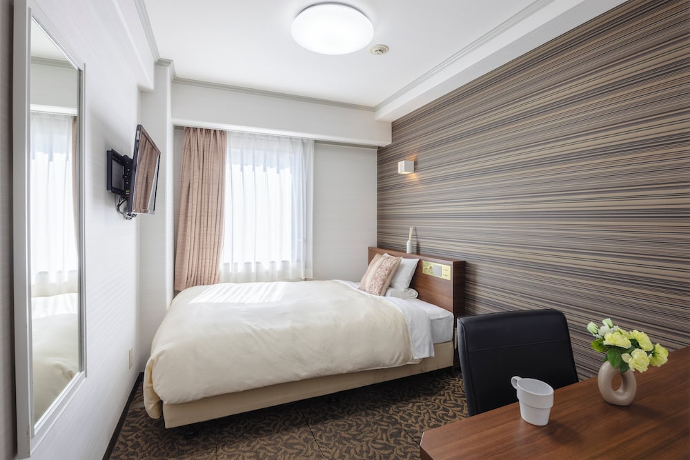 Sasebo Washington Hotel 31/65