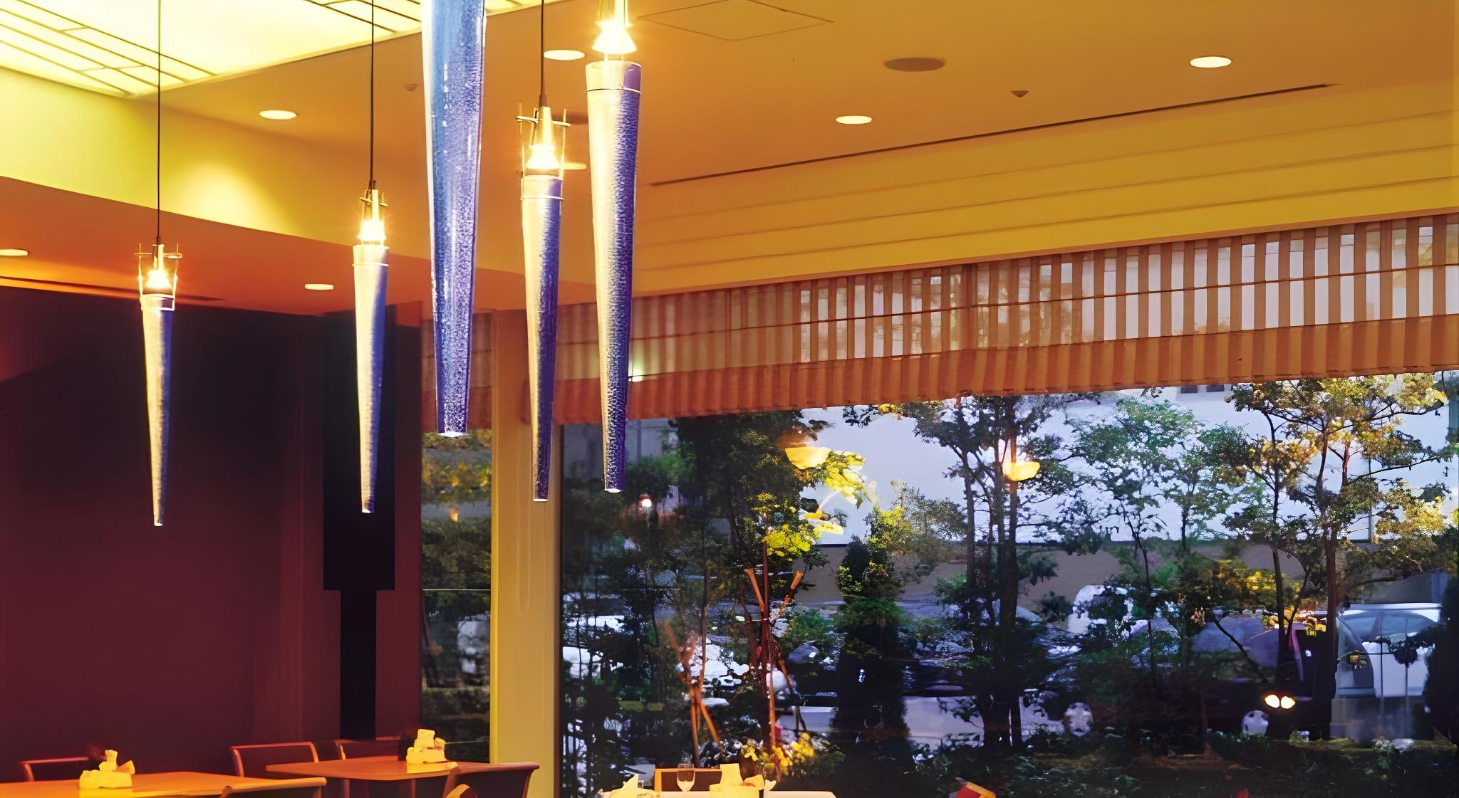 Cypress Garden Hotel 9/48