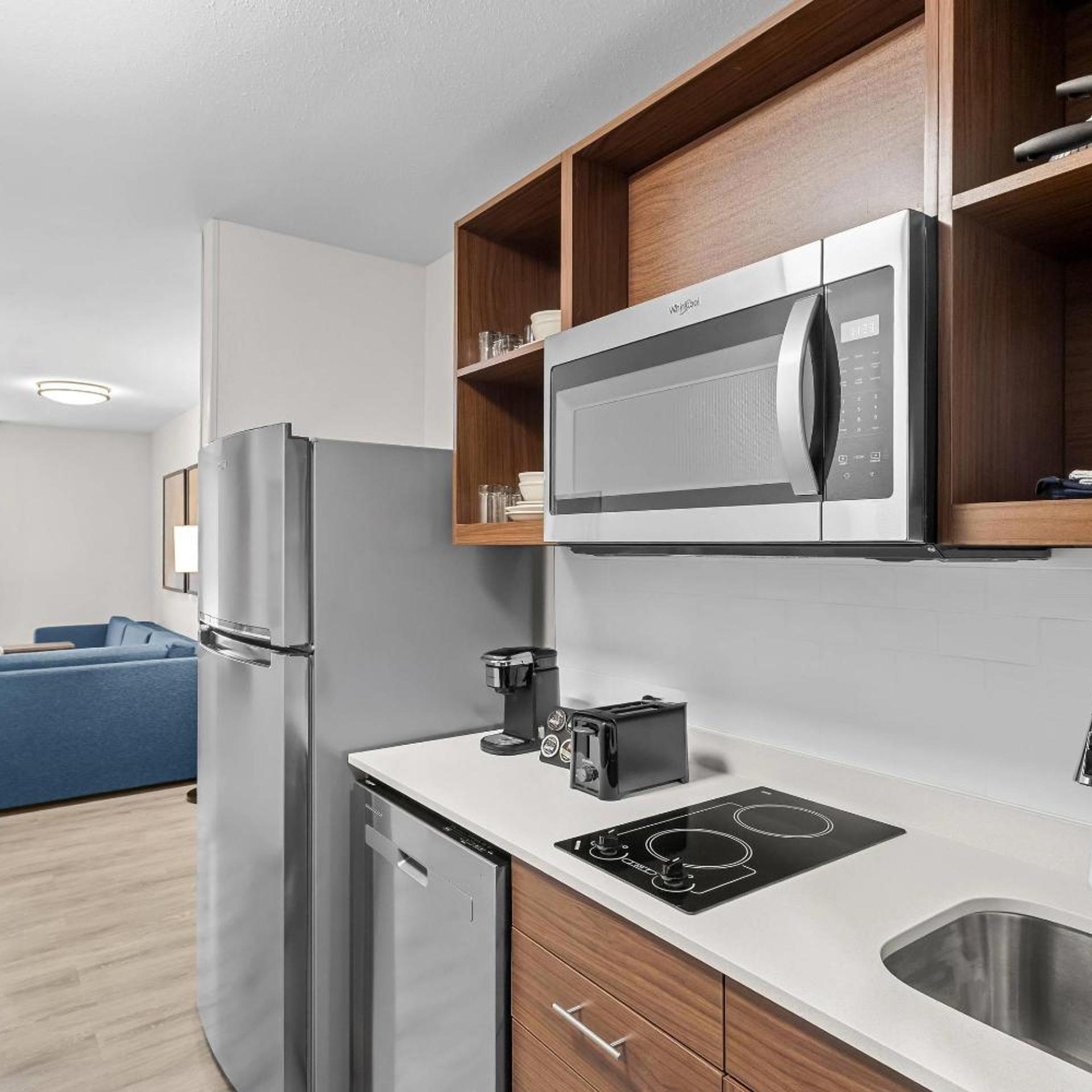 غرفة بسرير كينج، Everhome Suites Wichita Northeast 9/10