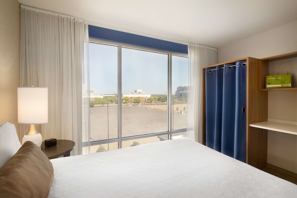 Home2 Suites By Hilton Phoenix Glendale Westgate 10/40