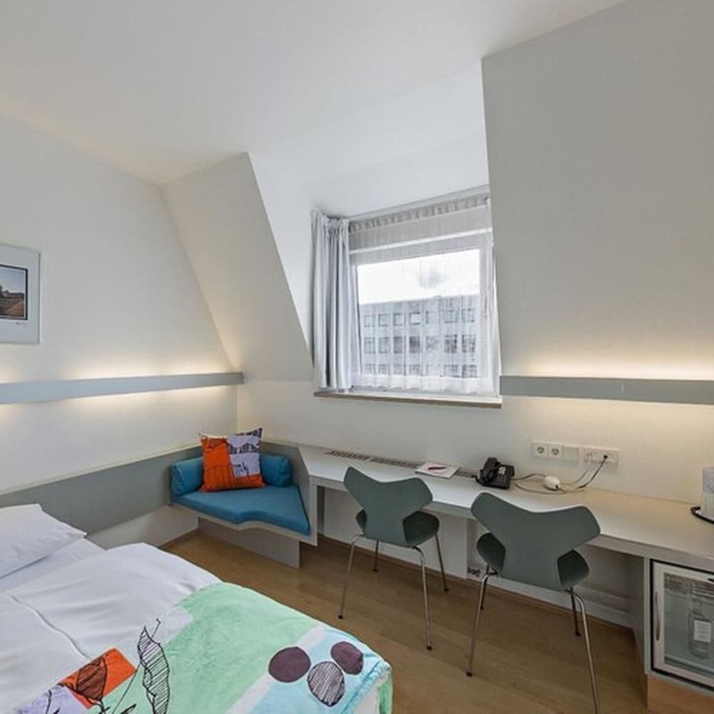 Berliner Hof 8/46