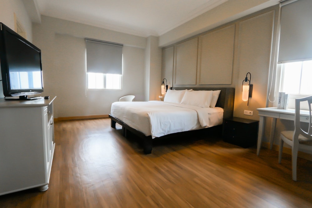Java Paragon Hotel And Residences 30/76