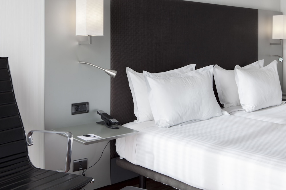 AC Hotel Burgos by Marriott 15/51