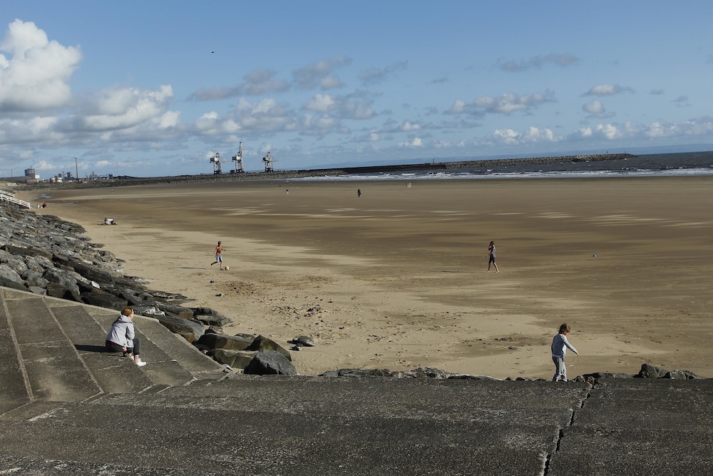 Best Western Aberavon Beach Hotel 28/56