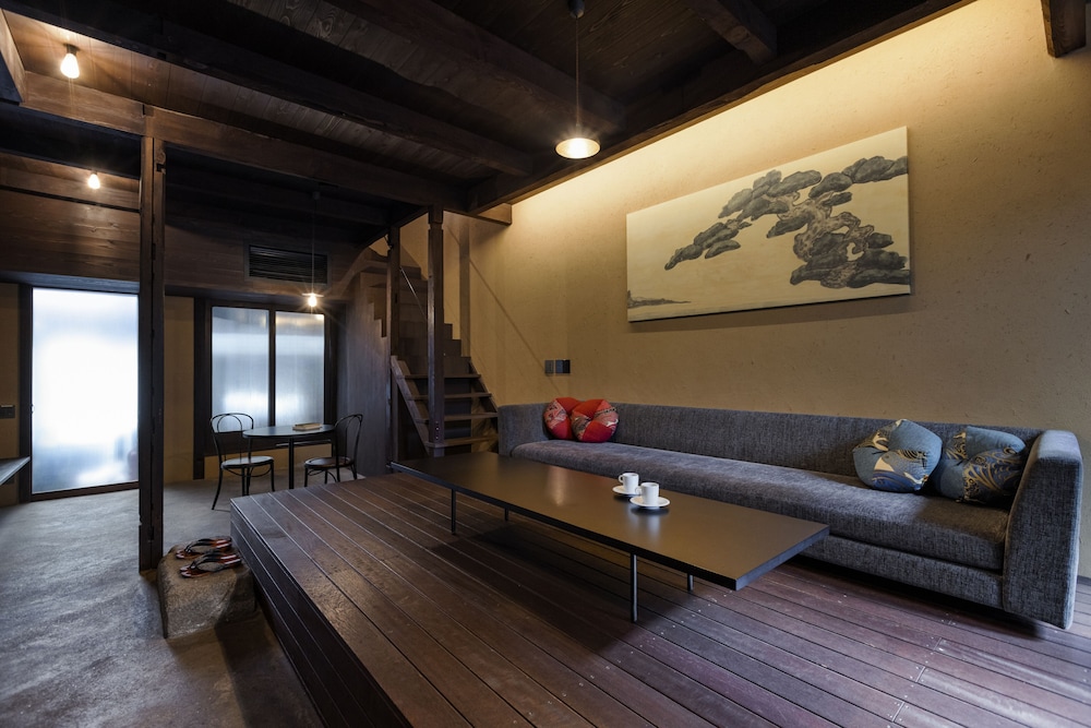 Rinn Premium Machiya Townhouse Kyoto Nijo Castle North [VR] 33/50