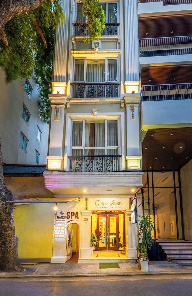 CENTRE POINT HANOI HOTEL 3/62