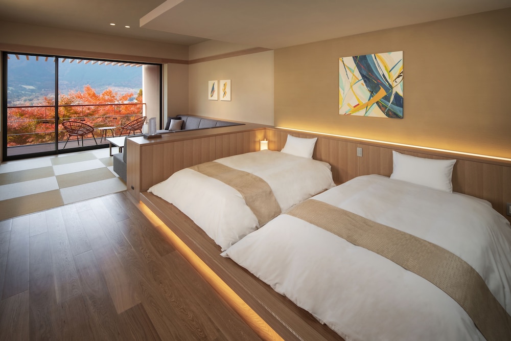 JAPANESE, SUITE, TWIN BEDS, OUTDOOR BATH