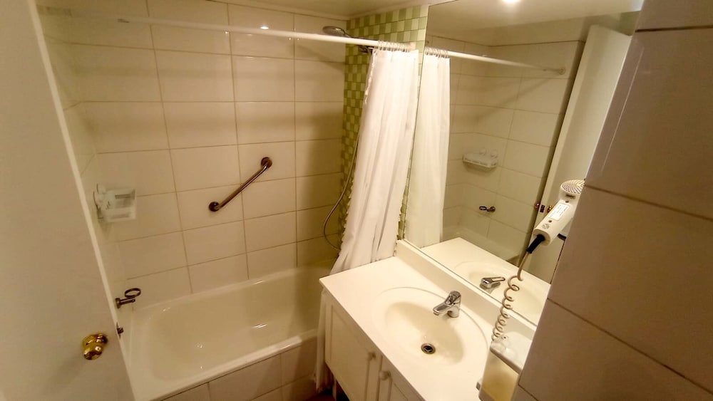 Apartamentos Costanera Centre 49/50