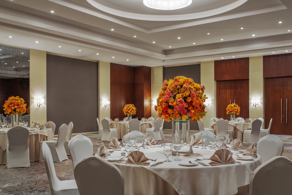 فندق البيلسان(Bay La Sun Hotel & Marina) 45/65